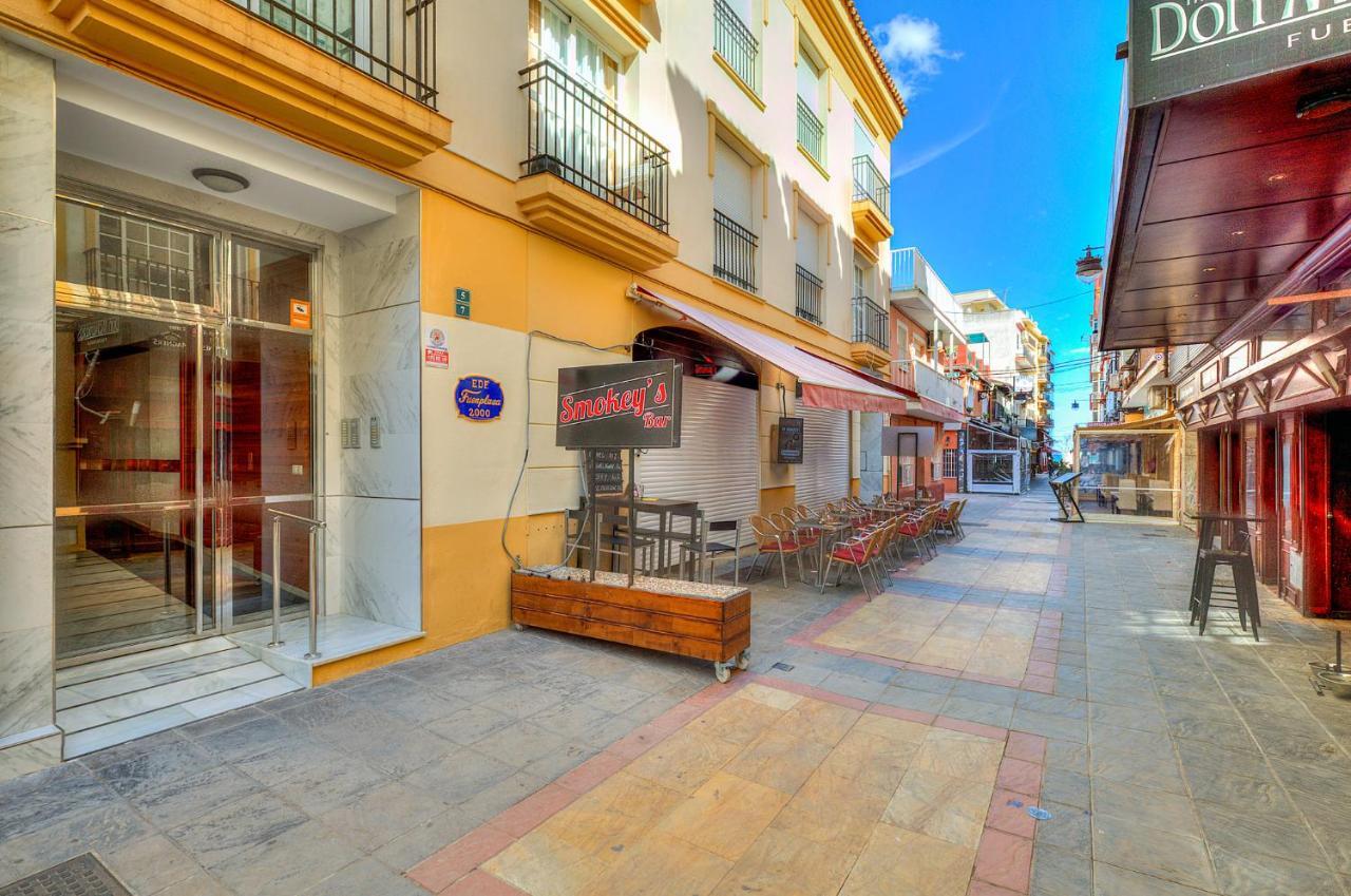 Apartamento A 1 Minuto De La Playa Фуэнхирола Экстерьер фото